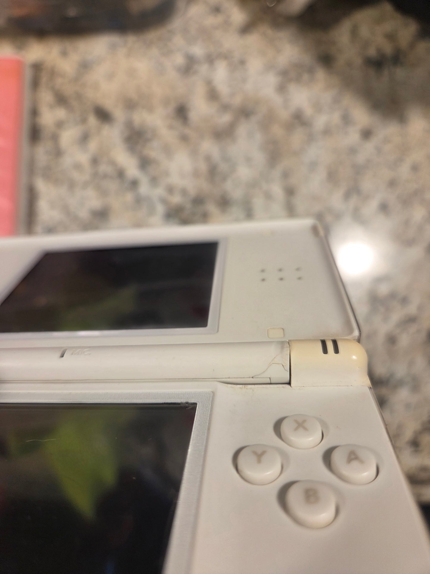 Nintendo DS Lite Handheld Console - White