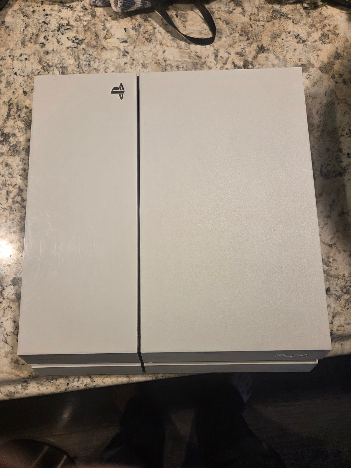 Sony PlayStation 4 Glacier White Console 500GB with Blue Camo Controller