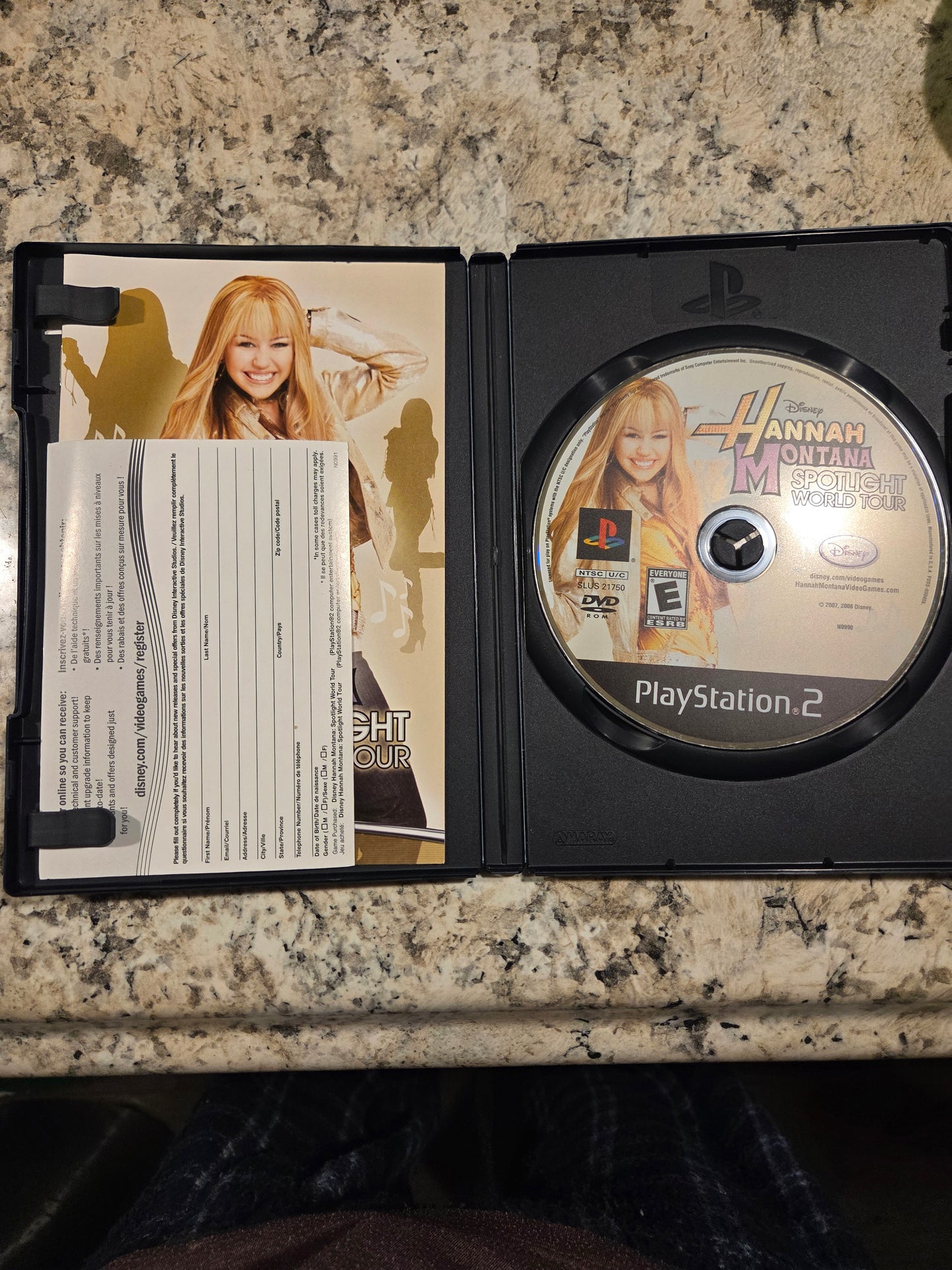 Hannah Montana: Spotlight World Tour (Complete in Box) – PlayStation 2