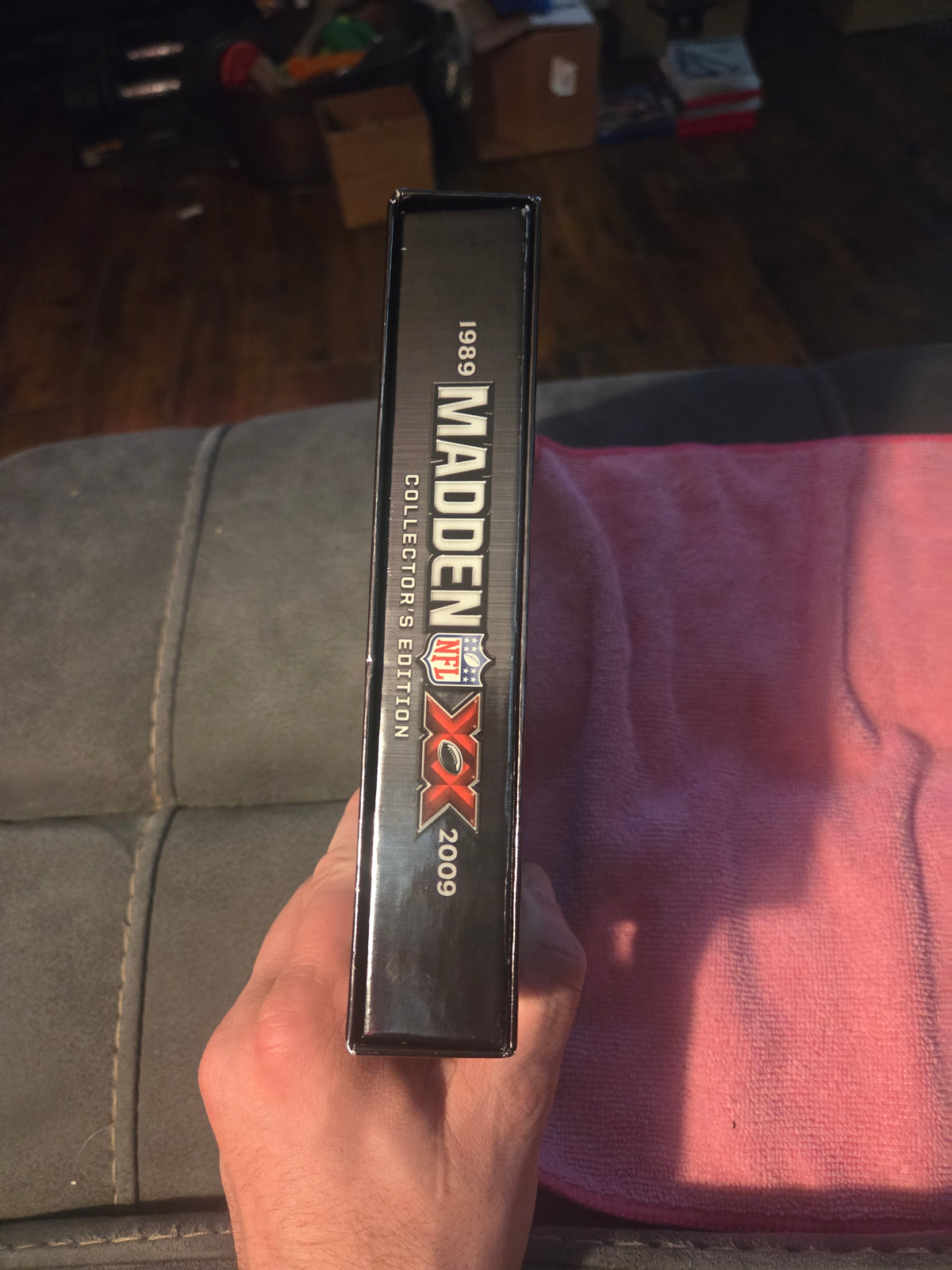 Madden NFL 09 (20th Anniversary Collector's Edition) (CIB) – PlayStation 3