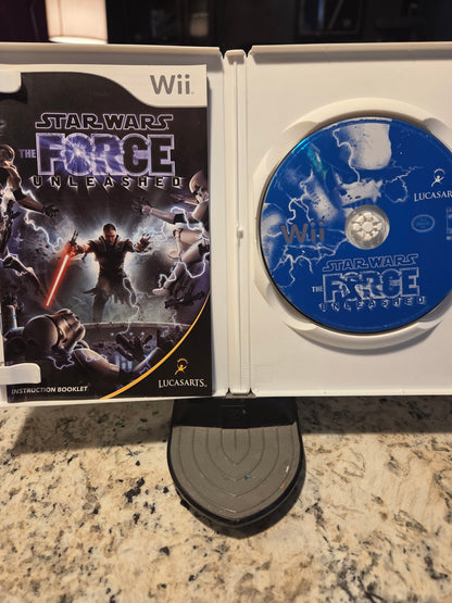 Star Wars: The Force Unleashed (Complete in Box) – Nintendo Wii
