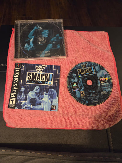 WWF Smackdown! (Complete in Box) – PlayStation 1