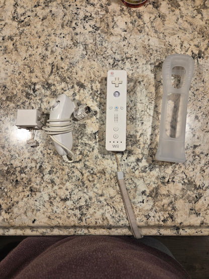Wii Remote with Nunchuck, Motion Plus, and Silicon Casing