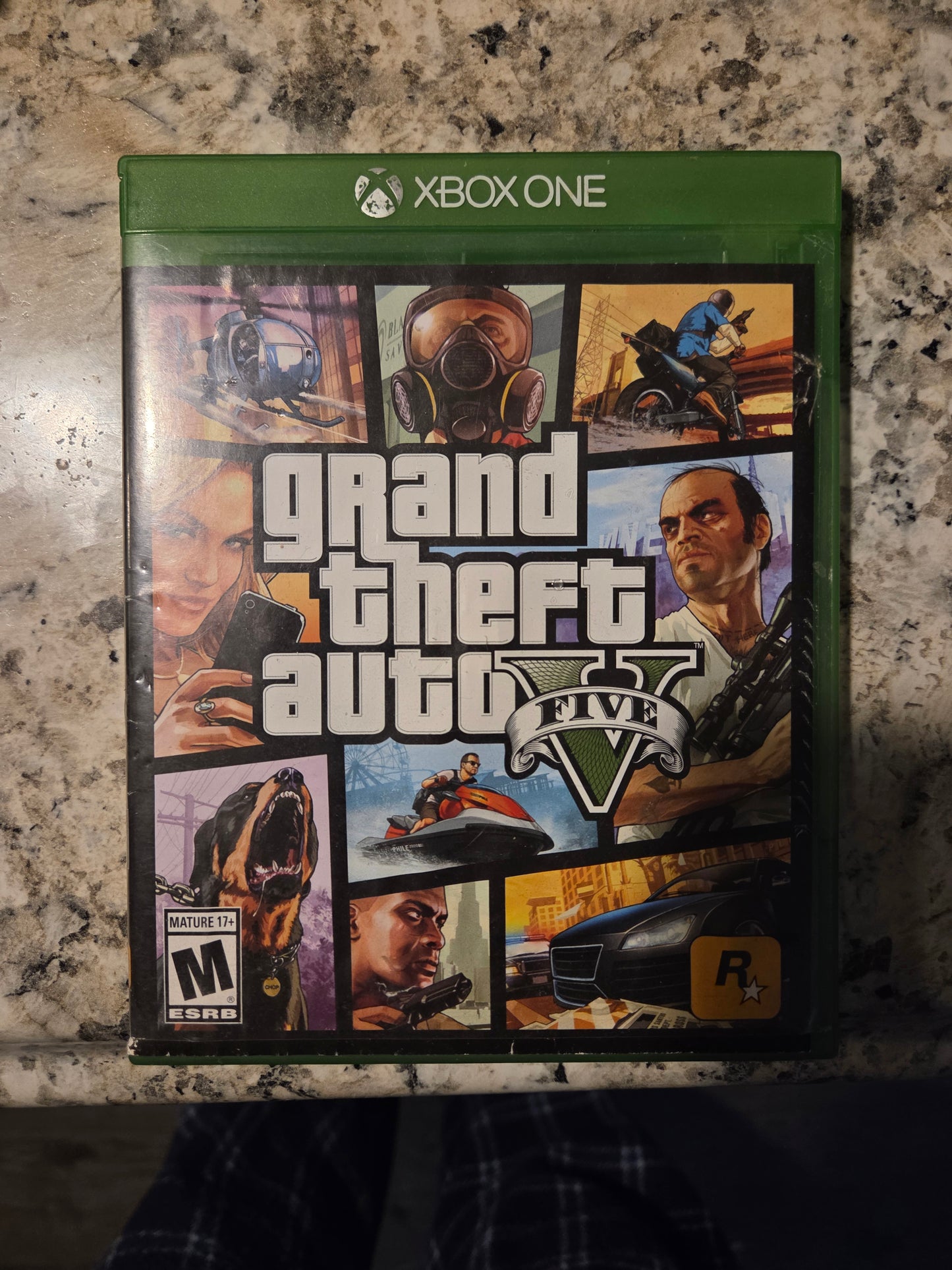 XBOX One Console Bundle with GTA V and Original Box