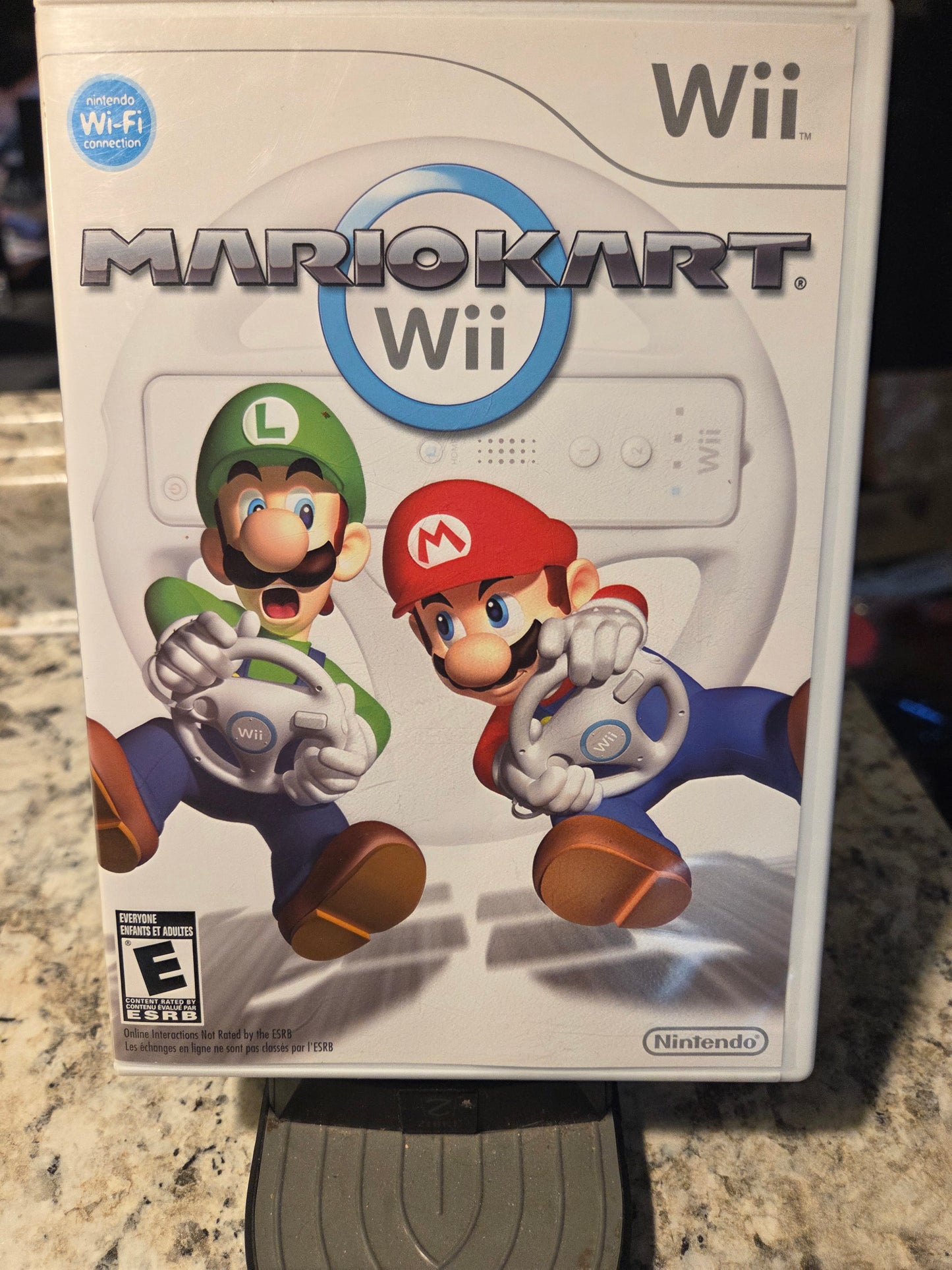 Mario Kart Wii (Complete in Box) + Wii Wheel – Nintendo Wii Console