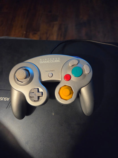 Nintendo GameCube Controller – Silver