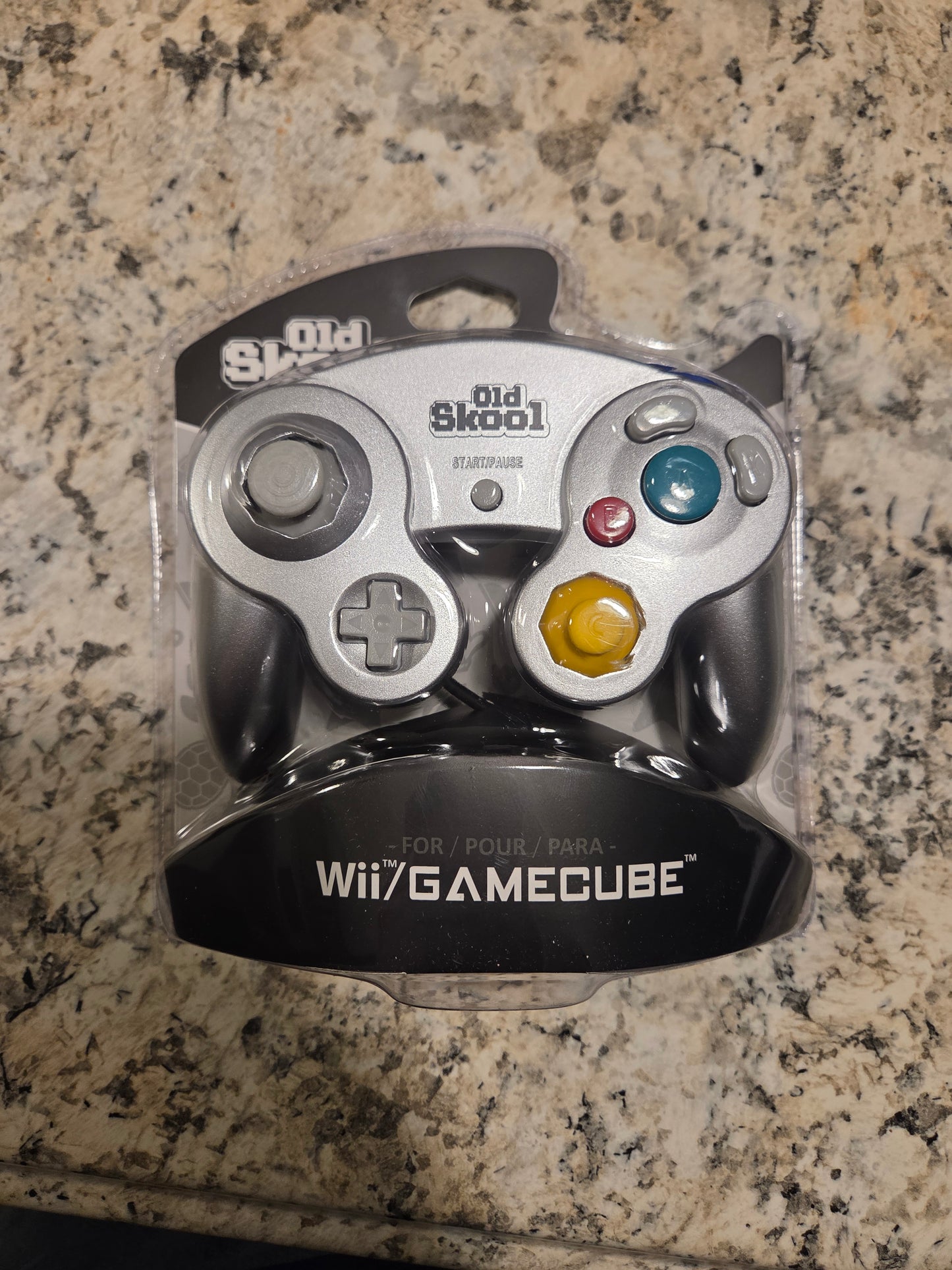 Old Skool Silver GameCube Controller – Brand New