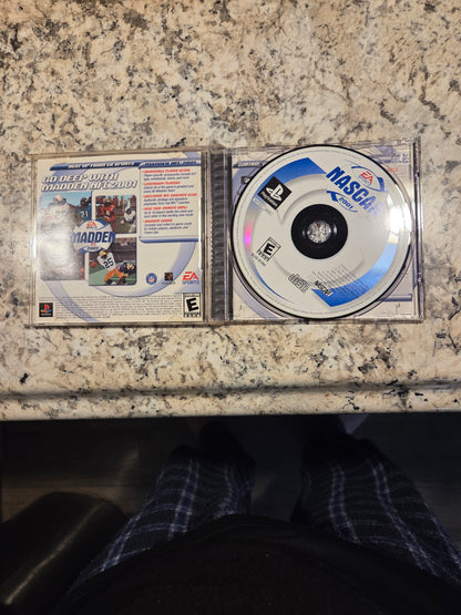 NASCAR 2001 (Sony PlayStation 1, 2000)