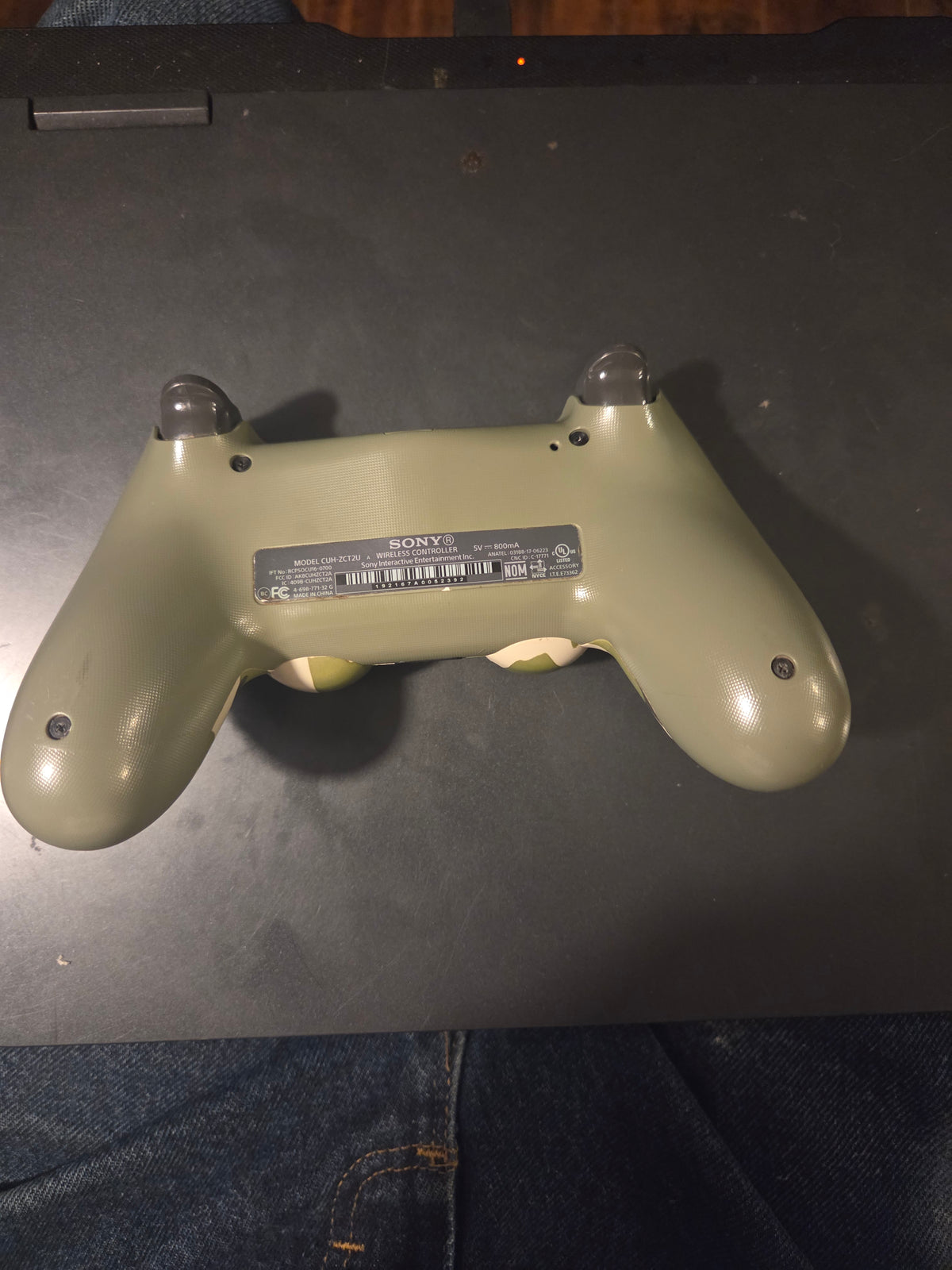 DualShock 4 Green Camouflage Wireless Controller – PlayStation 4
