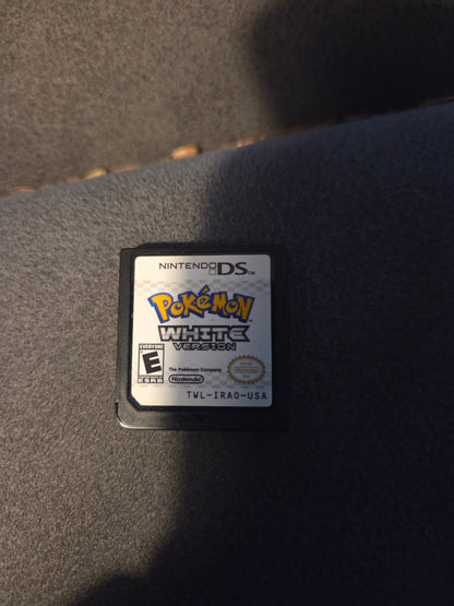 Pokemon White Version (Game Only) - Nintendo DS