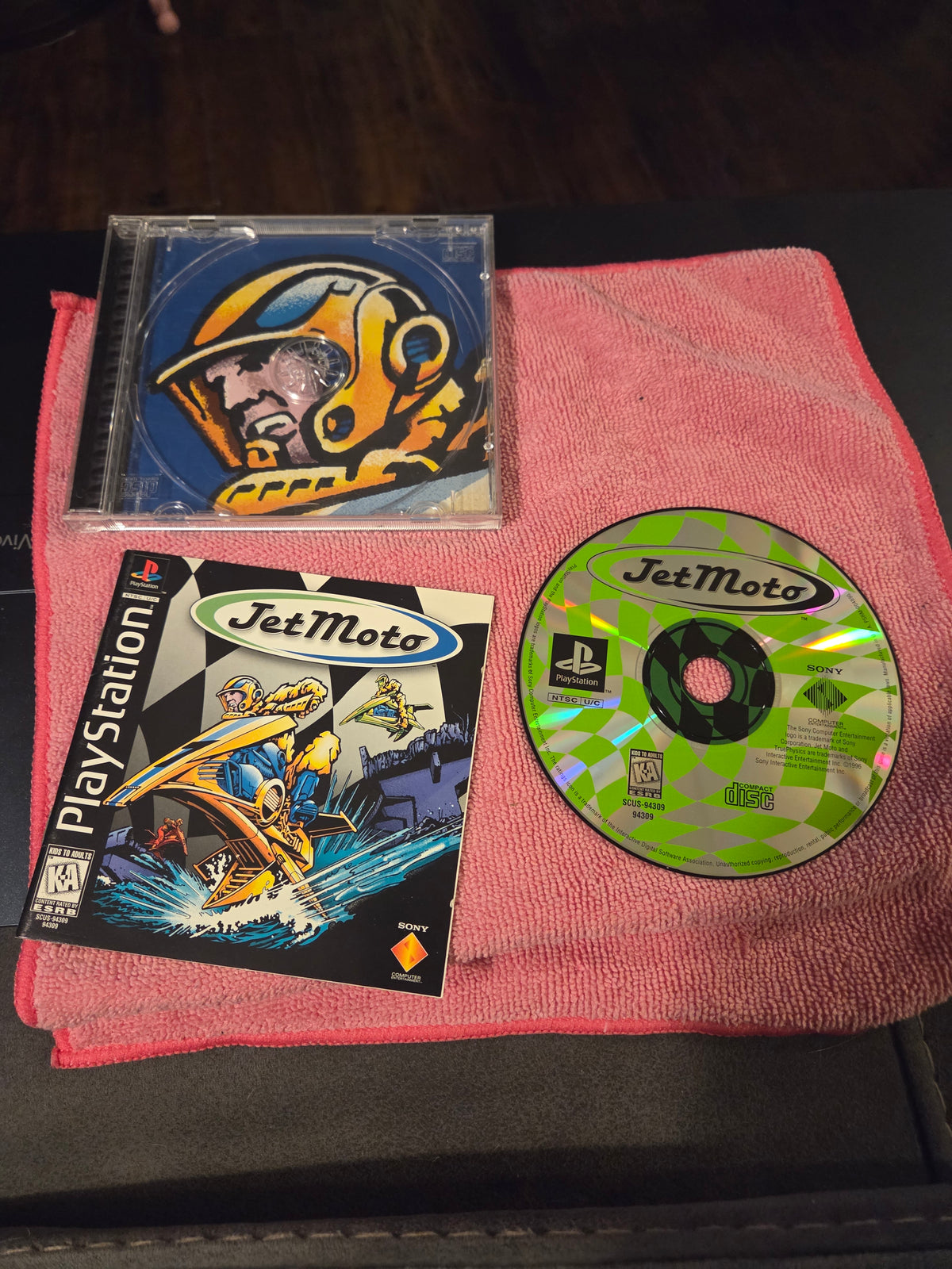 Jet Moto (Complete in Box) – PlayStation 1