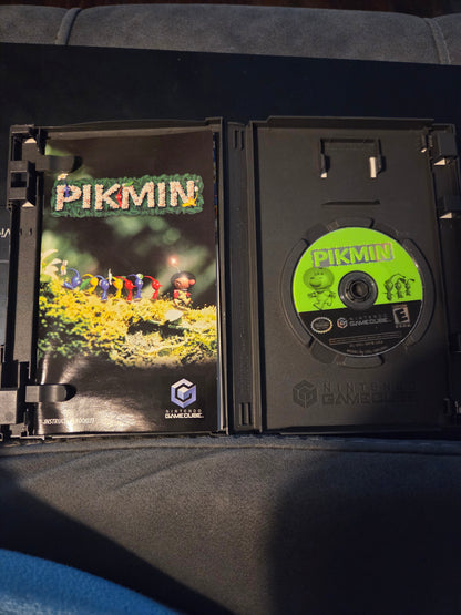 Pikmin (Complete in Box) - Gamecube (Player's Choice)