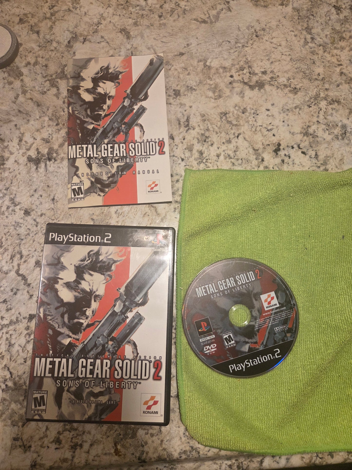 Metal Gear Solid 2: Sons of Liberty (CIB) – PlayStation 2