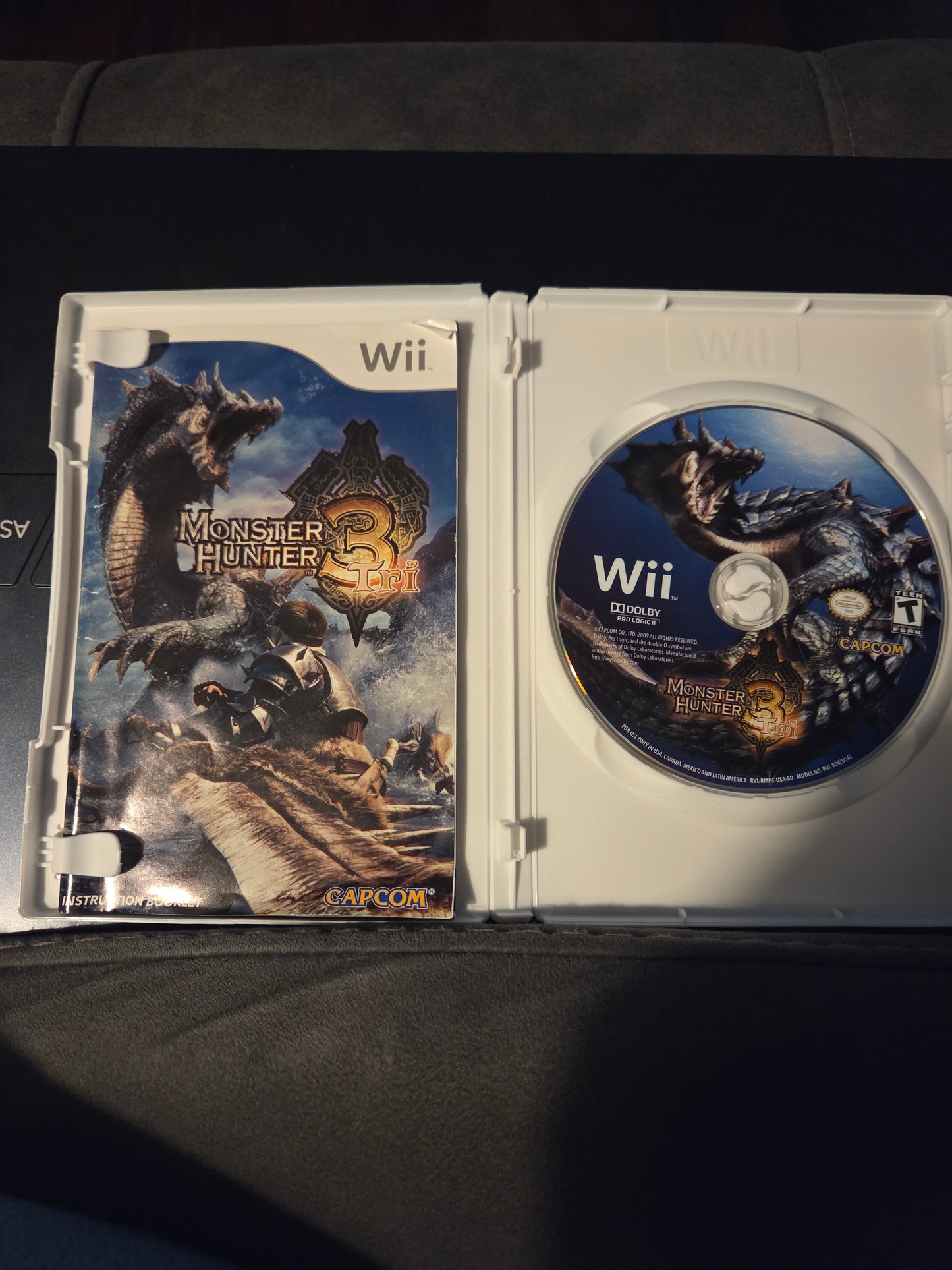 Monster Hunter Tri (Complete in Box) – Nintendo Wii