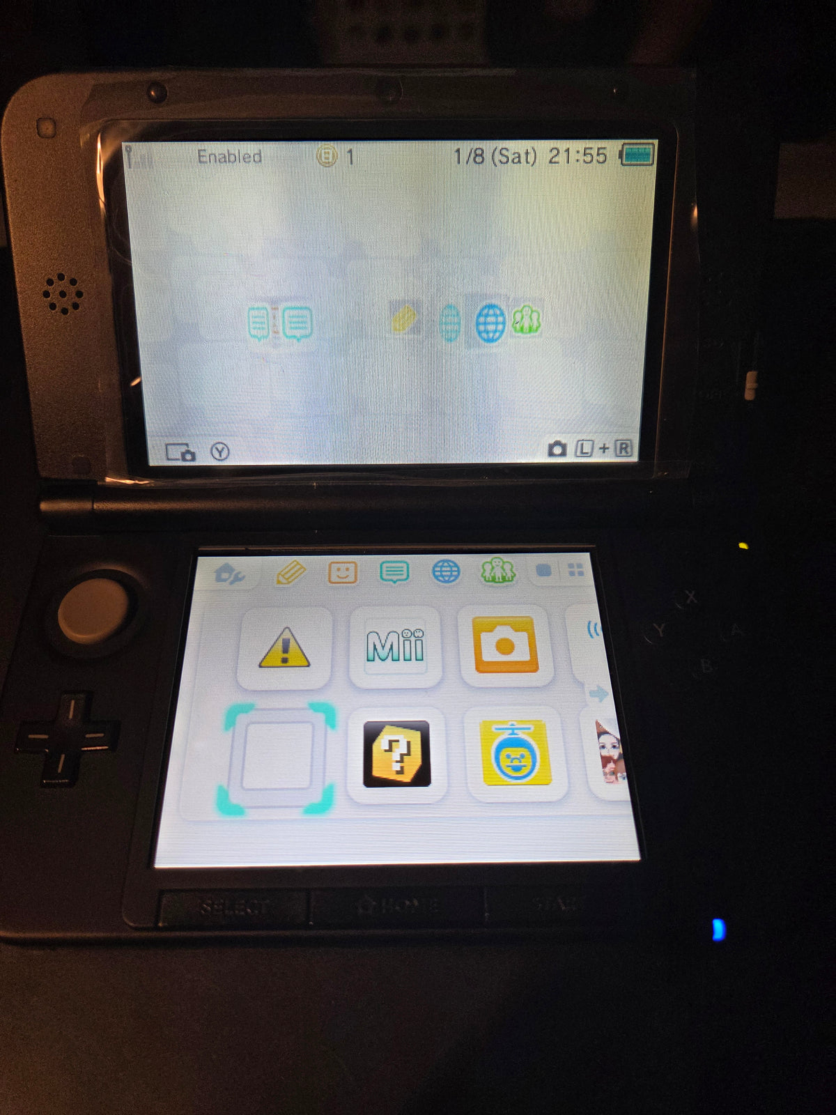 Nintendo 3DS XL Pokemon Xerneas + Yveltal Red Edition