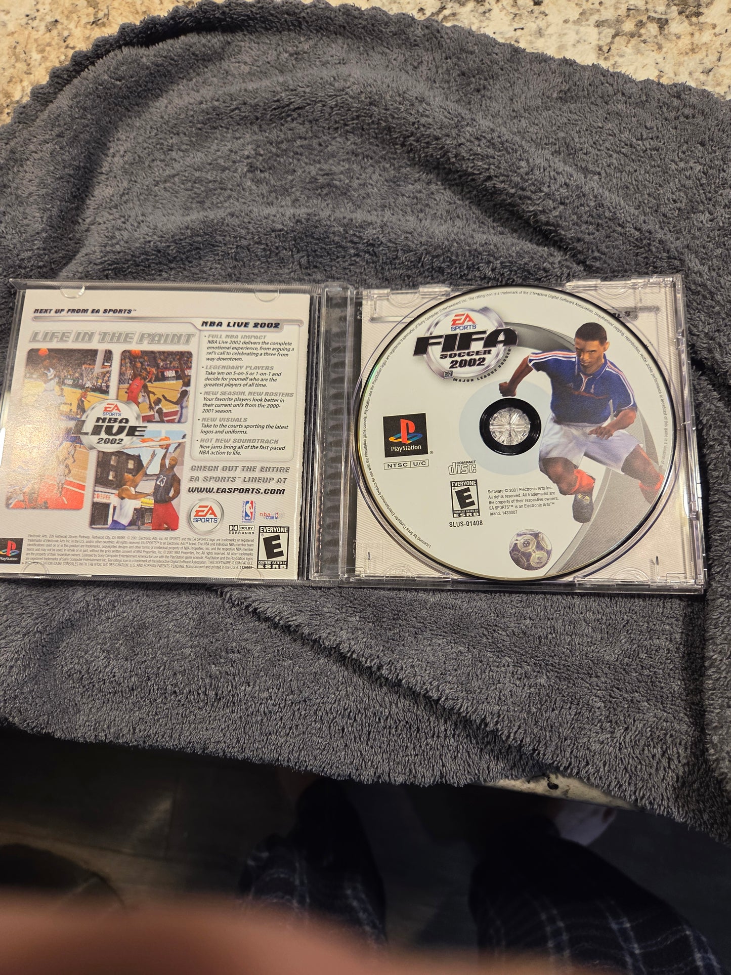 FIFA Soccer 2002 (Sony PlayStation 1, 2001)