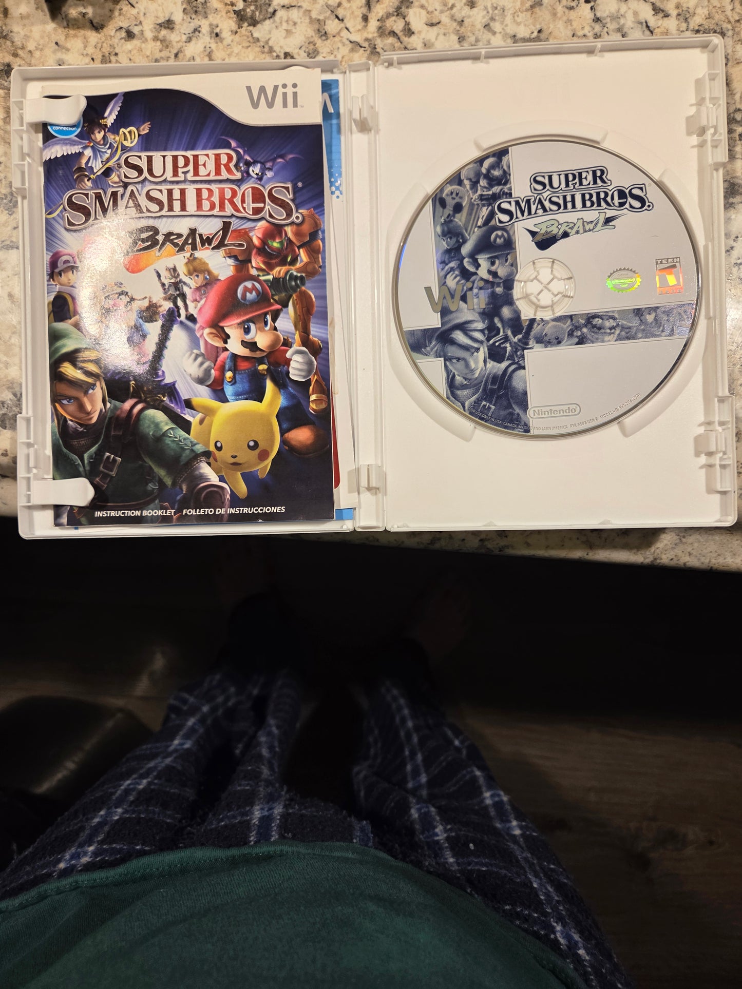 Nintendo Wii Console Bundle – Super Smash Bros Brawl