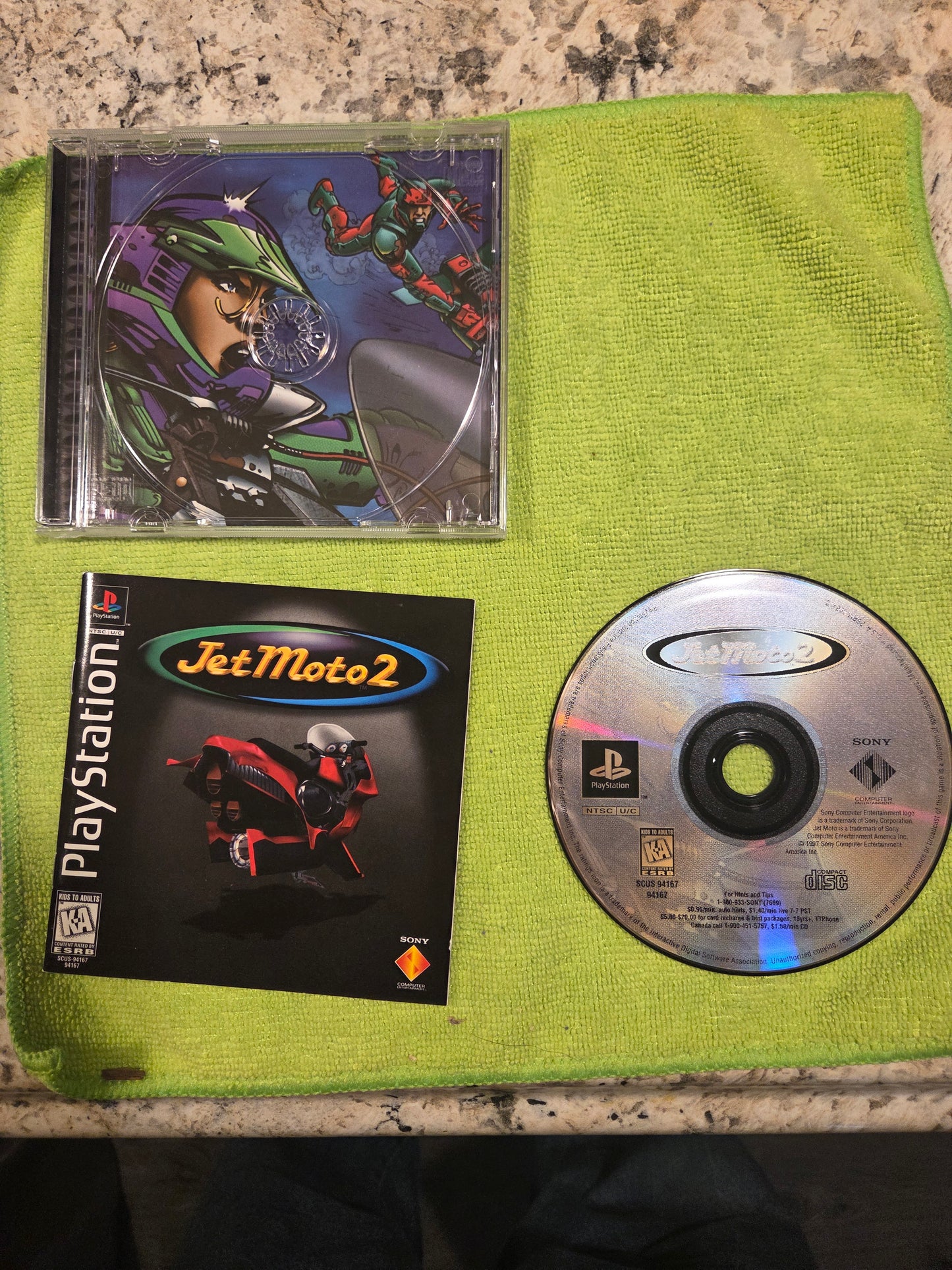 Jet Moto 2 (Complete in Box) – PlayStation 1